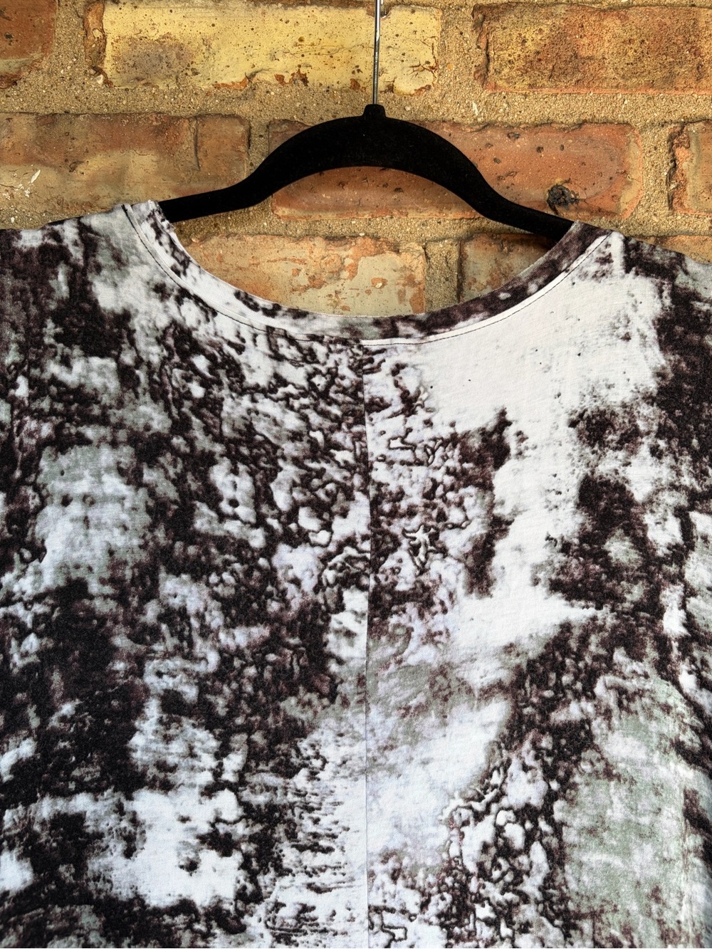 Simply Vera Vera Wang Tie Dye Maxi Sleeveless Dress - Picture 7 of 11